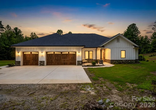 4th image of 21 Rock Ridge Rd, Mill Spring, NC 28756 | MLS# 4410302