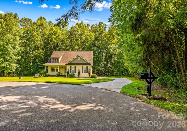 44th image of 215 Meadow Lake Dr, Salisbury, NC 28146 | MLS# 4410309
