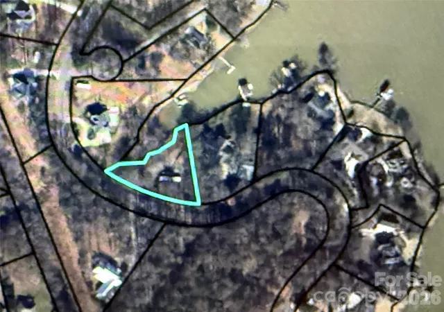 17th image of 3154 Lake Wylie Dr, Rock Hill, SC 29732 | MLS# 4410311