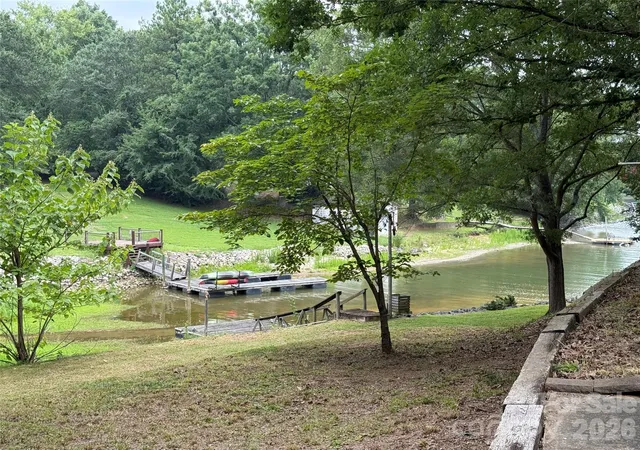 Sale Pending at 3154 Lake Wylie Dr, Rock Hill, SC 29732 | MLS# 4410311 | Listing updated on 2026-09-24