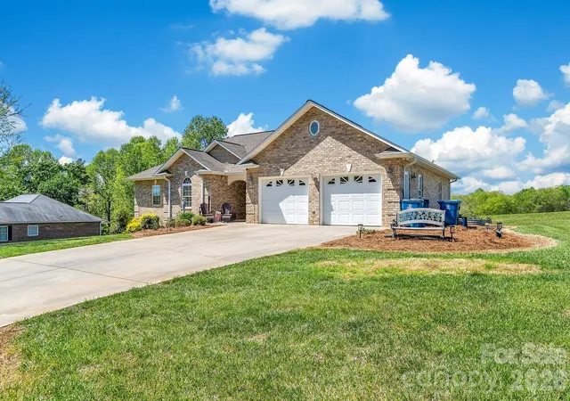 2nd image of 5507 Land Harbour Dr, Granite Falls, NC 28630 | MLS# 4410316