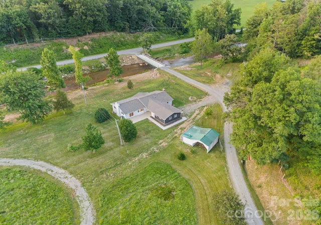4th image of 1372 & 1370 Barnardsville Hwy, Barnardsville, NC 28709 | MLS# 4410325