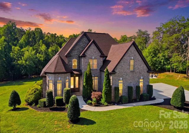 1st image of 8040 Young Rd, Hickory, NC 28602 | MLS# 4410326