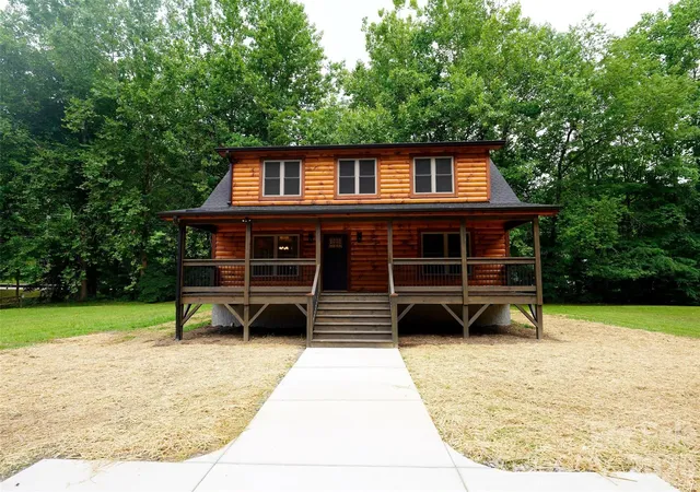 1st image of 616 Twinbrook Ln, Maggie Valley, NC 28751 | MLS# 4410327
