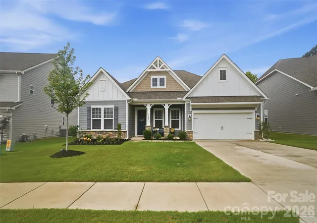 Single family home for sale at 3309 Juneberry Pl, Fort Mill, SC 29707 | MLS# 4410328