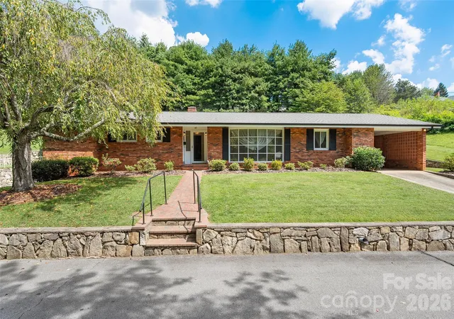 Photo 1 of Single family home for sale at 62 W Haywood Dr, Canton, NC 28716 | MLS# 4410341 | Listing updated on 2026-09-08