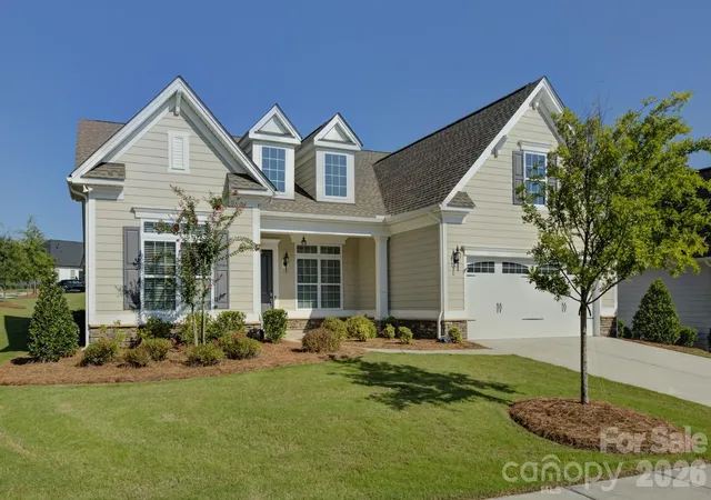 Photo 1 of Single family home for sale at 82105 Standing Oak Dr, Charlotte, NC 28278 | MLS# 4410343 | Listing updated on 2026-10-10