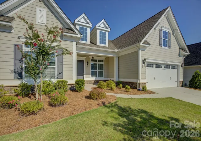 2nd image of 82105 Standing Oak Dr, Charlotte, NC 28278 | MLS# 4410343