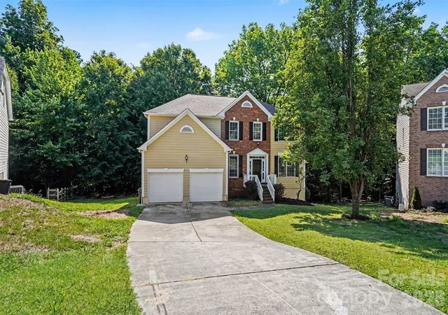 1st image of 7731 Beaker Ct, Charlotte, NC 28269 | MLS# 4410357