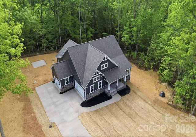 2nd image of 5112 Kings Pinnacle Dr, Kings Mountain, NC 28086 | MLS# 4410386