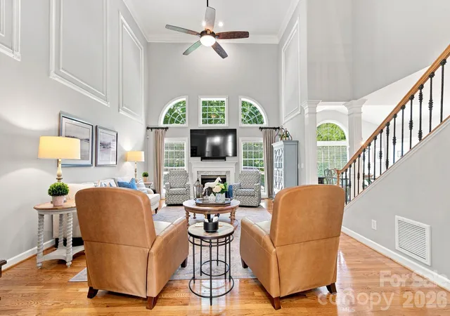 Photo 4 of Single family home for sale at 19000 Southport Dr, Cornelius, NC 28031 | MLS# 4410388 | Listing updated on 2026-08-14