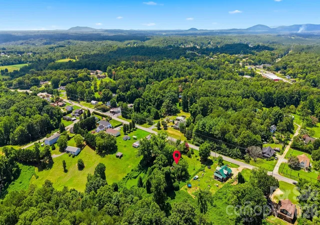 25th image of 136 South Main St, Granite Falls, NC 28630 | MLS# 4410400