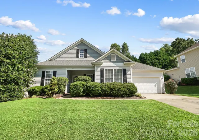 1st image of 7213 Handon Ln, Huntersville, NC 28078 | MLS# 4410428