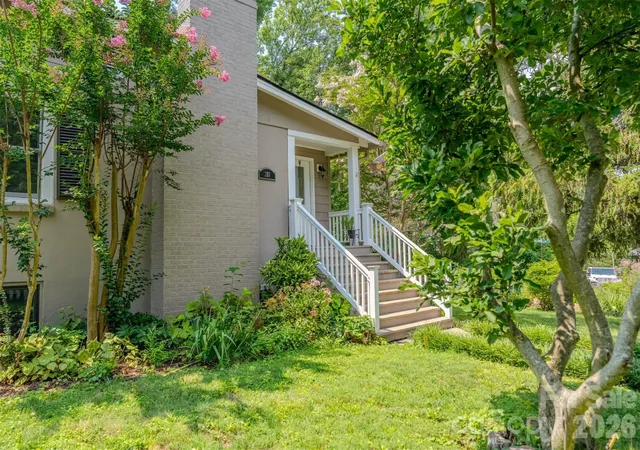 2nd image of 261 Forest Hill Dr, Asheville, NC 28803 | MLS# 4410429