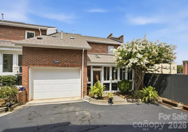 40th image of 115 W Meeting St, Morganton, NC 28655 | MLS# 4410431