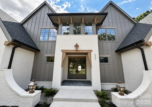 Photo 3 of Single family home for sale at 331 Wingrave Dr, Charlotte, NC 28270 | MLS# 4410468 | Listing updated on 2026-08-29