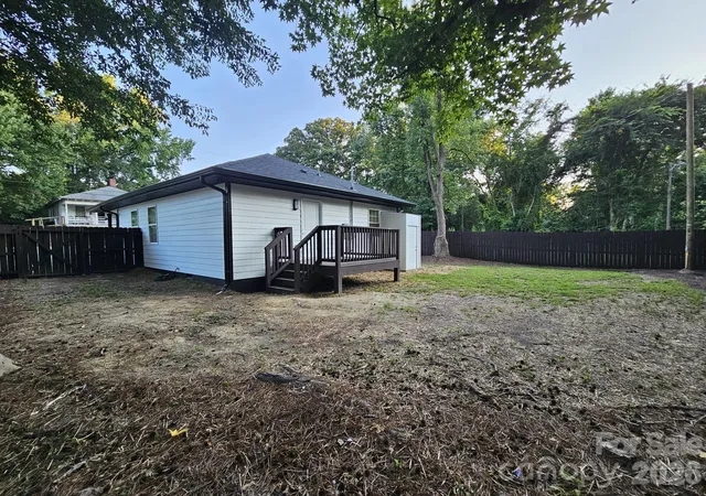 Photo 16 of Single family home for sale at 232 W 2nd Street, Kershaw, SC 29067 | MLS# 4410476 | Listing updated on 2026-09-01