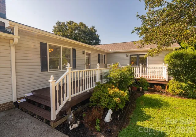 5th image of 135 Diamond Dr, Ellenboro, NC 28040 | MLS# 4410477