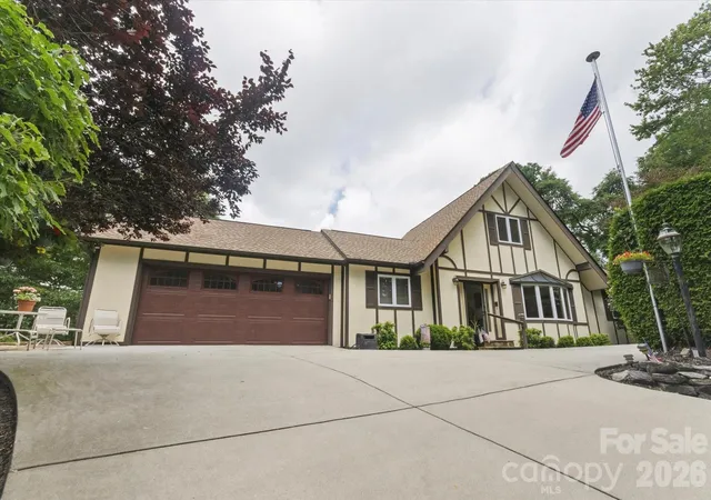 Photo 3 of Single family home for sale at 2484 Connestee Trl, Brevard, NC 28712 | MLS# 4410483 | Listing updated on 2026-08-10