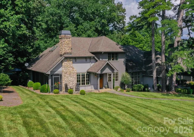 Photo 2 of Townhouse for sale at 6 Jasmine Ln, Brevard, NC 28712 | MLS# 4410502 | Listing updated on 2026-08-07