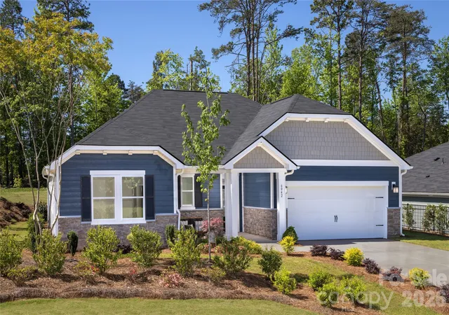 1st image of 6042 Bella Vista Dr, Denver, NC 28037 | MLS# 4410517