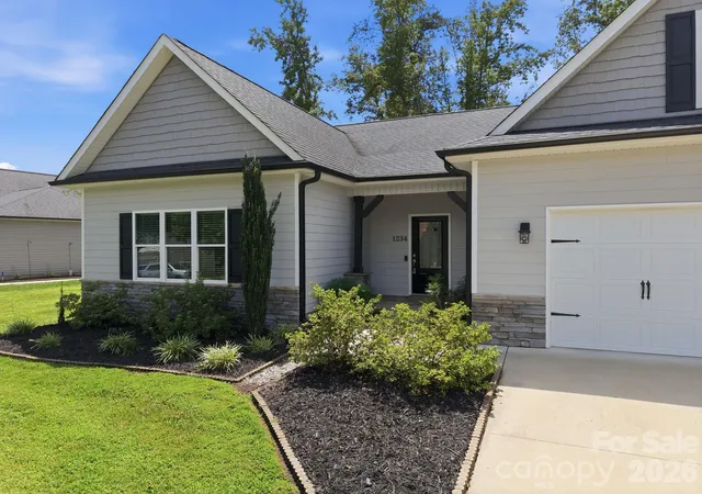 2nd image of 1234 Stonewyck Dr, Salisbury, NC 28146 | MLS# 4410528