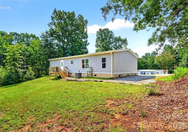 4th image of 248 Chestnut Oak Forest Dr, Nebo, NC 28761 | MLS# 4410533