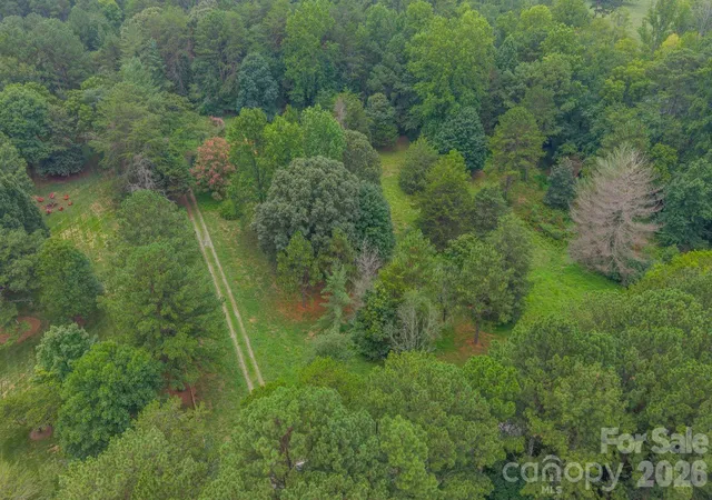 Photo 2 of Single family home for sale at 2232 Grey Rd, Davidson, NC 28036 | MLS# 4410535 | Listing updated on 2026-09-25