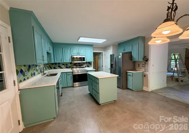 Photo 3 of Sale Pending at 5424 Gristmill Ln, Mint Hill, NC 28227 | MLS# 4410544 | Listing updated on 2026-09-26