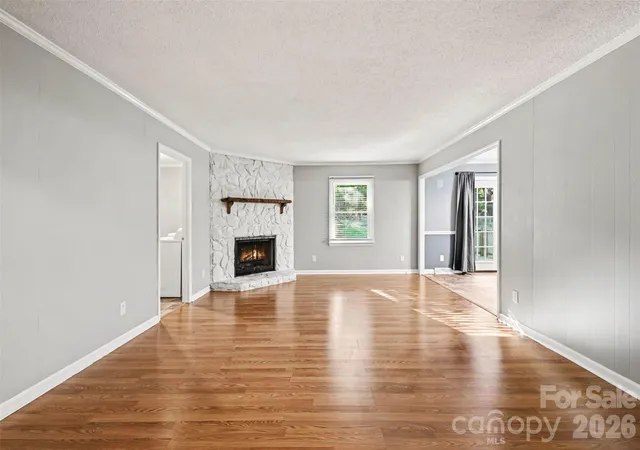 Photo 3 of Single family home for sale at 2519 Winterfield Dr, Gastonia, NC 28056 | MLS# 4410551 | Listing updated on 2026-10-01
