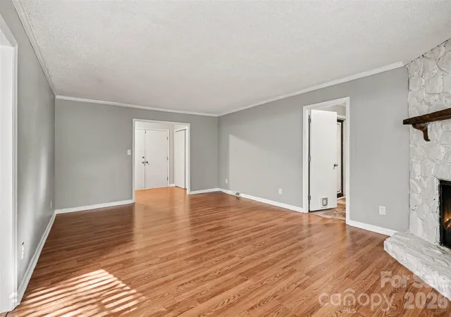 Photo 4 of Single family home for sale at 2519 Winterfield Dr, Gastonia, NC 28056 | MLS# 4410551 | Listing updated on 2026-10-01