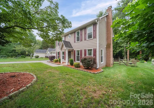 1st image of 2527 Heathershire Ln, Matthews, NC 28105 | MLS# 4410552
