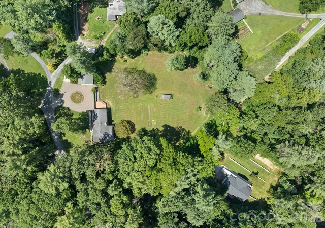 45th image of 242 N Hills Dr, Hendersonville, NC 28791 | MLS# 4410562