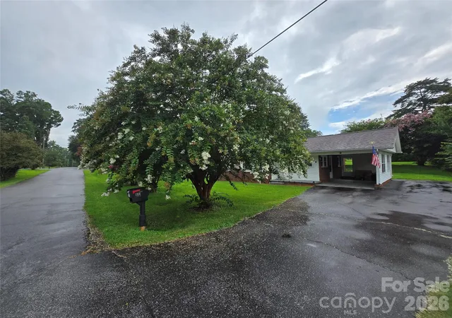 4th image of 1326 26Th St Sw, Hickory, NC 28602 | MLS# 4410573