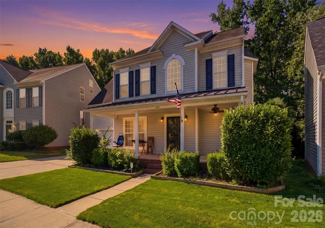Photo 1 of Single family home for sale at 11841 Royal Castle Ct, Charlotte, NC 28277 | MLS# 4410580 | Listing updated on 2026-09-17