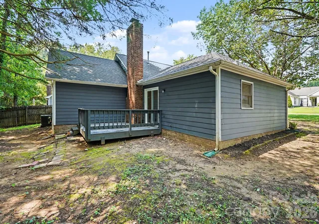 15th image of 11616 Bowsby Ct, Charlotte, NC 28215 | MLS# 4410583