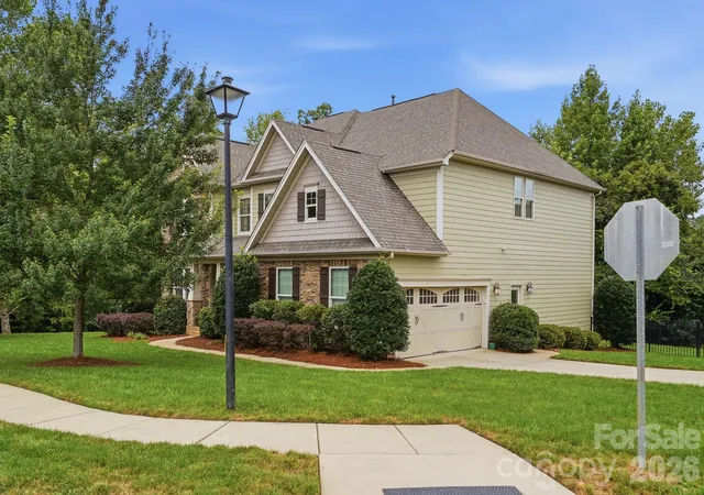 Photo 3 of Sale Pending at 534 Iron Horse Ln, Midland, NC 28107 | MLS# 4410589 | Listing updated on 2026-09-07