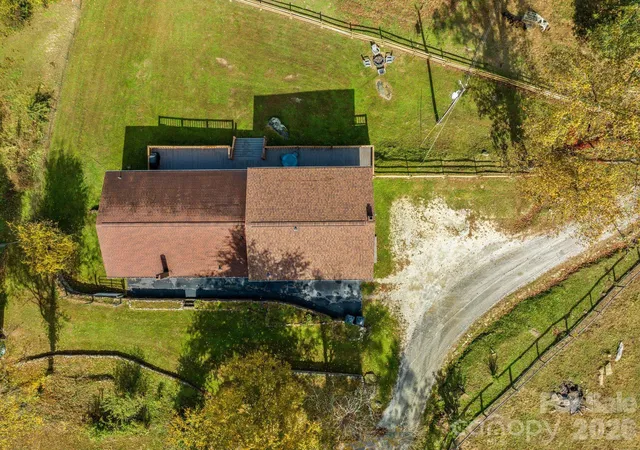 4th image of 540 Duncan Crk Rd, Fletcher, NC 28732 | MLS# 4410606