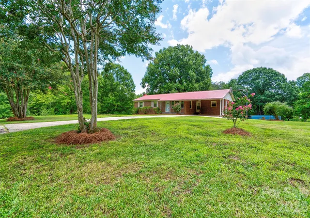 1st image of 100 Sherwood Dr, Shelby, NC 28150 | MLS# 4410619