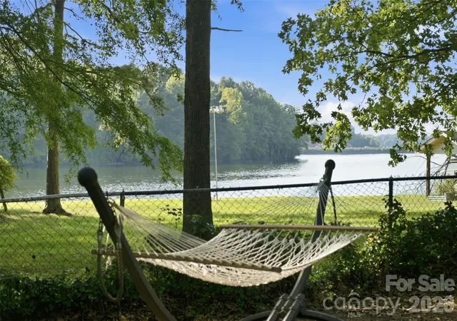 Photo 1 of Single family home for sale at 21034 Cornelius St, Cornelius, NC 28031 | MLS# 4410625 | Listing updated on 2026-10-03