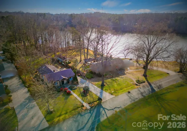 Photo 1 of Single family home for sale at 21034 Cornelius St, Cornelius, NC 28031 | MLS# 4410625 | Listing updated on 2026-10-24