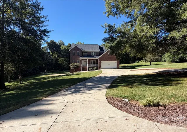 Photo 2 of Single family home for sale at 5616 Polk Mountain Dr, Marshville, NC 28103 | MLS# 4410630 | Listing updated on 2026-10-06