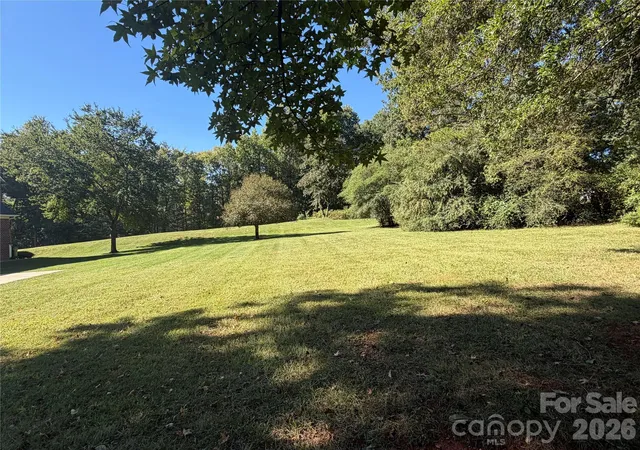 Photo 3 of Single family home for sale at 5616 Polk Mountain Dr, Marshville, NC 28103 | MLS# 4410630 | Listing updated on 2026-10-06
