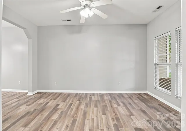 5th image of 1011 Laparc Ln, Indian Trail, NC 28079 | MLS# 4410649