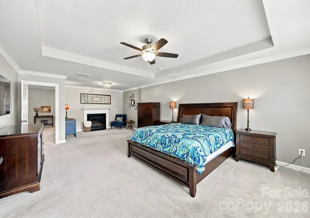 Photo 4 of Single family home for sale at 1020 Claires Crk Ln, Davidson, NC 28036 | MLS# 4410680 | Listing updated on 2026-10-01