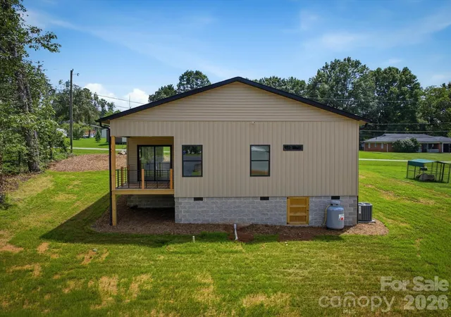 4th image of 3143 2Nd St, Valdese, NC 28690 | MLS# 4410687