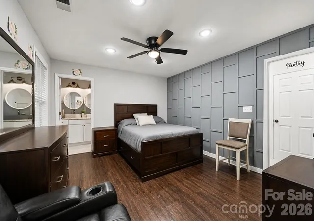 Photo 3 of Single family home for sale at 1104 Poston Cir, Gastonia, NC 28054 | MLS# 4410688 | Listing updated on 2026-09-19