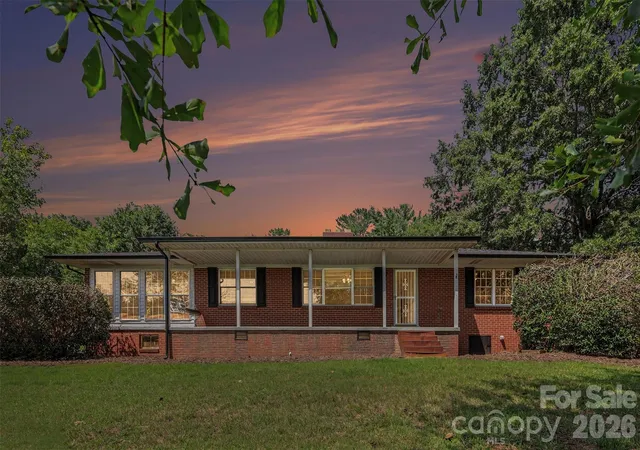 2nd image of 104 Beaver Dam Dr, Shelby, NC 28150 | MLS# 4410695