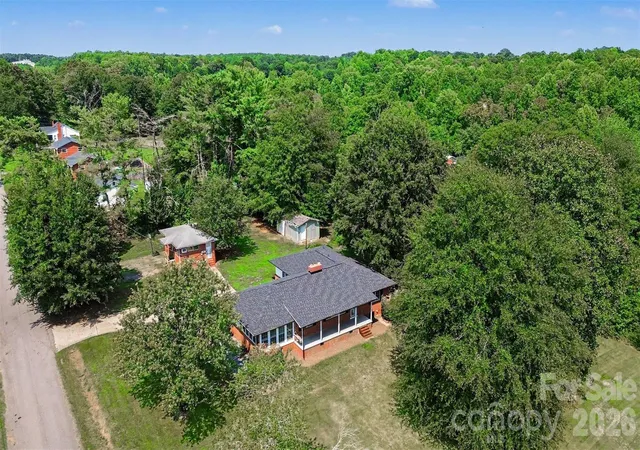 4th image of 104 Beaver Dam Dr, Shelby, NC 28150 | MLS# 4410695