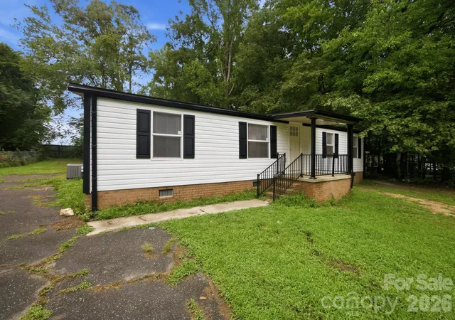 4th image of 3250 Ole Country Ln, Claremont, NC 28610 | MLS# 4410704